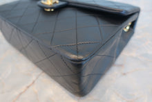 Load image into Gallery viewer, CHANEL Mini Matelasse single flap chain shoulder bag Lambskin Black/Gold hadware Shoulder bag 700080108