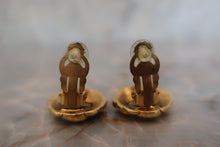 Load image into Gallery viewer, CHANEL CC mark earring Gold plate Gold Earring 600030084