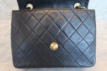 Load image into Gallery viewer, CHANEL Mini Matelasse single flap chain shoulder bag Lambskin Black/Gold hadware Shoulder bag 700080108