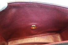 Load image into Gallery viewer, CHANEL Mini Matelasse single flap chain shoulder bag Lambskin Black/Gold hadware Shoulder bag 700080108