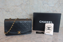 将图片加载到图库查看器,CHANEL/香奈儿 戴妃 CF 链条包 羊皮 Black/Gold hadware(黑色/金色金属) 肩背包 800020180