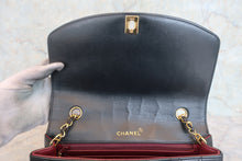 将图片加载到图库查看器,CHANEL/香奈儿 戴妃 CF 链条包 羊皮 Black/Gold hadware(黑色/金色金属) 肩背包 800020180