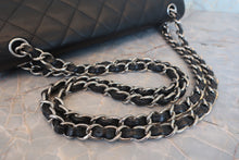 将图片加载到图库查看器,CHANEL/香奈儿 中号CF 双盖 双链 肩背包 荔枝皮 Black/Silver hadware(黑色/银色金属) 肩背包 800020244