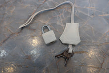 Load image into Gallery viewer, HERMES BIRKIN 30 Clemence leather White □M Engraving Hand bag 700120065