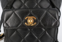 画像をギャラリービューアに読み込む, CHANEL/シャネル マトラッセチェーンリュック ラムスキン ブラック/ゴールド金具 リュック 800090128