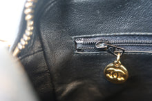画像をギャラリービューアに読み込む, CHANEL/シャネル マトラッセフリンジチェーンショルダーバッグ キャビアスキン ブラック/ゴールド金具 ショルダーバッグ 800010122