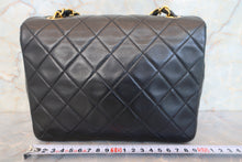 画像をギャラリービューアに読み込む, CHANEL/シャネル ミニマトラッセシングルフラップチェーンショルダーバッグ ラムスキン ブラック/ゴールド金具 ショルダーバッグ 700100245