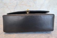 Load image into Gallery viewer, CHANEL  Diana matelasse chain shoulder bag Lambskin Black/Gold hadware Shoulder bag 700090188