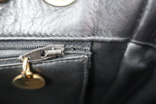 将图片加载到图库查看器,CHANEL/香奈儿 CF 链条托特包 羊皮 Black/Gold hardware(黑色/金色金属) 托特包 800090168