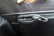 将图片加载到图库查看器,CHANEL/香奈儿 CF 链条托特包 羊皮 Black/Gold hardware(黑色/金色金属) 托特包 800090168
