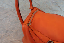 画像をギャラリービューアに読み込む, HERMES/エルメス リンディ30 ヴォースイフト オレンジ □L刻印 ショルダーバッグ 700050071