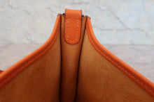 Load image into Gallery viewer, HERMES EVELYNE TPM Epsom leather Orange □H Engraving Shoulder bag 800070010