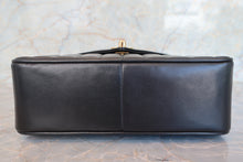 Load image into Gallery viewer, CHANEL  V-Stitch chain shoulder bag Lambskin Black/Gold hadware Shoulder bag 700090155