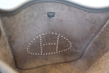 将图片加载到图库查看器,HERMES EVELYNE TPM Clemence leather Etain Y刻印 Shoulder bag 700120080