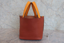 將圖片載入圖庫檢視器 HERMES/エルメス ピコタンロックタッチMM トリヨンクレマンス/ヴォースイフト キュイーブル/ジョーヌドール X刻印 ハンドバッグ 800020139