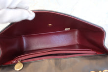 Load image into Gallery viewer, CHANEL  V-Stitch chain shoulder bag Lambskin Black/Gold hadware Shoulder bag 700090155