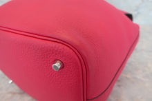 Load image into Gallery viewer, HERMES PICOTIN LOCK Eclat MM Clemence leather/Swift leather Framboise/Rouge sellier Z Engraving Hand bag 600100161