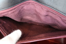 Load image into Gallery viewer, CHANEL  V-Stitch chain shoulder bag Lambskin Black/Gold hadware Shoulder bag 700090155