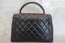 画像をギャラリービューアに読み込む, CHANEL/シャネル マトラッセ台形ハンドバッグ ラムスキン ブラック/ゴールド金具 ハンドバッグ 700110005