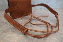 画像をギャラリービューアに読み込む, HERMES/エルメス ポシェットグリーン バレニア ゴールド 〇W刻印 ウエストポーチ 800010097