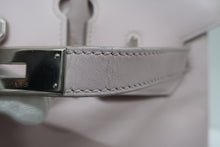 Load image into Gallery viewer, HERMES BIRKIN 30 Swift leather Rose dragee □K Engraving Hand bag 700120072