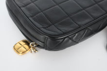 画像をギャラリービューアに読み込む, CHANEL/シャネル マトラッセフリンジチェーンショルダーバッグ ラムスキン ブラック/ゴールド金具 ショルダーバッグ 800090238