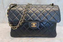 画像をギャラリービューアに読み込む, CHANEL/シャネル マトラッセダブルフェイスショルダーバッグ ラムスキン ブラック/ゴールド金具 ショルダーバッグ 800010075