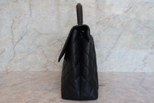 將圖片載入圖庫檢視器 CHANEL/シャネル マトラッセ台形ハンドバッグ キャビアスキン ブラック/ゴールド金具 ハンドバッグ 700090161