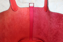 Load image into Gallery viewer, HERMES PICOTIN LOCK CASAQUE 2PM Clemence leather Rose mexico/Rose extreme/Rouge de coeur Y Engraving Hand bag 800080104