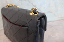 Load image into Gallery viewer, CHANEL Mini Matelasse single flap chain shoulder bag Lambskin Black/Gold hadware Shoulder bag 800060162