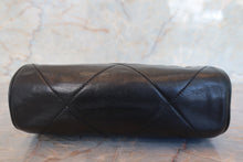 画像をギャラリービューアに読み込む, CHANEL/シャネル ココマークフリンジチェーンショルダーバッグ ラムスキン ブラック/ゴールド金具 ショルダーバッグ 700100221