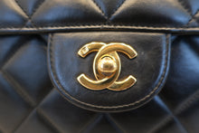画像をギャラリービューアに読み込む, CHANEL/シャネル マトラッセダブルフェイスショルダーバッグ ラムスキン ブラック/ゴールド金具 ショルダーバッグ 800010075