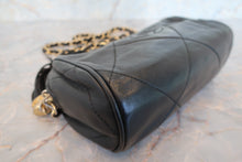 画像をギャラリービューアに読み込む, CHANEL/シャネル ココマークフリンジチェーンショルダーバッグ ラムスキン ブラック/ゴールド金具 ショルダーバッグ 700100221