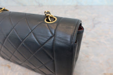 将图片加载到图库查看器,CHANEL/香奈儿 戴妃 CF 链条包 羊皮 Black/Gold hadware(黑色/金色金属) 肩背包 800030088
