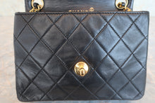 Load image into Gallery viewer, CHANEL Mini Matelasse single flap chain shoulder bag Lambskin Black/Gold hadware Shoulder bag 800060162
