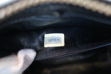 画像をギャラリービューアに読み込む, CHANEL/シャネル ココマークフリンジチェーンショルダーバッグ ラムスキン ブラック/ゴールド金具 ショルダーバッグ 700100221