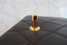 将图片加载到图库查看器,CHANEL/香奈儿 戴妃 CF 链条包 羊皮 Black/Gold hadware(黑色/金色金属) 肩背包 800030088