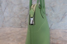 將圖片載入圖庫檢視器 HERMES/エルメス ボリード27 ヴォーエプソン ヴェールクリケット Y刻印 ショルダーバッグ 700090192