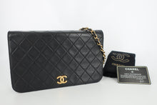 画像をギャラリービューアに読み込む, CHANEL/シャネル マトラッセプッシュロックチェーンショルダーバッグ ラムスキン ブラック/ゴールド金具 ショルダーバッグ 800090179