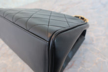 Load image into Gallery viewer, CHANEL Matelasse trapezoid chain hand bag Lambskin Black/Gold hadware Hand bag 800070012