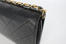 画像をギャラリービューアに読み込む, CHANEL/シャネル マトラッセプッシュロックチェーンショルダーバッグ ラムスキン ブラック/ゴールド金具 ショルダーバッグ 800090179