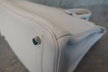 Load image into Gallery viewer, HERMES BIRKIN 30 Clemence leather White □L Engraving Hand bag 700120051