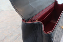 Load image into Gallery viewer, CHANEL Matelasse trapezoid chain hand bag Lambskin Black/Gold hadware Hand bag 800070012