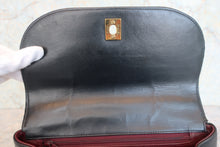Load image into Gallery viewer, CHANEL Matelasse trapezoid chain hand bag Lambskin Black/Gold hadware Hand bag 800070012