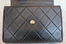 Load image into Gallery viewer, CHANEL Matelasse trapezoid chain hand bag Lambskin Black/Gold hadware Hand bag 800070012