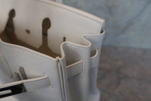 Load image into Gallery viewer, HERMES BIRKIN 30 Clemence leather White □L Engraving Hand bag 700120051