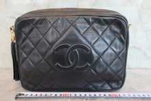 Load image into Gallery viewer, CHANEL Matelasse fringe chain shoulder bag Lambskin Black/Gold hadware Shoulder bag 800070028