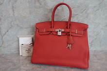 Load image into Gallery viewer, HERMES BIRKIN 35 Bi-color Clemence leather Sanguine/White □O Engraving Hand bag 700070128