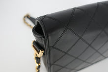 将图片加载到图库查看器,CHANEL/香奈儿 Vicolore 大号经典双C 链条包 羊皮 Black/Gold hardware(黑色/金色金属) 肩背包 800100053