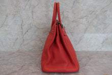 Load image into Gallery viewer, HERMES BIRKIN 35 Bi-color Clemence leather Sanguine/White □O Engraving Hand bag 700070128